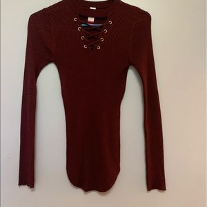 Slim fitting long sleeve